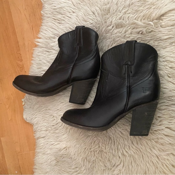 FRYE Low Boots Adult - Picture 3 of 6